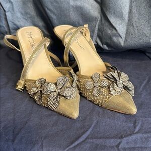 Betsey Johnson SB-Sofya Heels